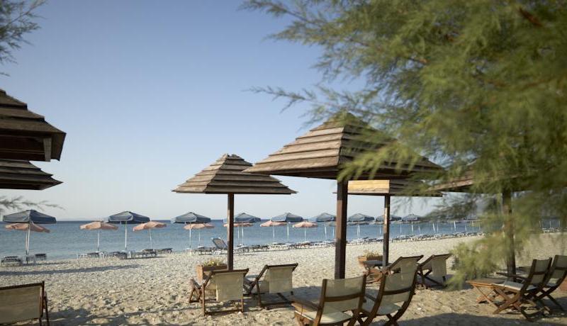 Kouros Bay Hotel