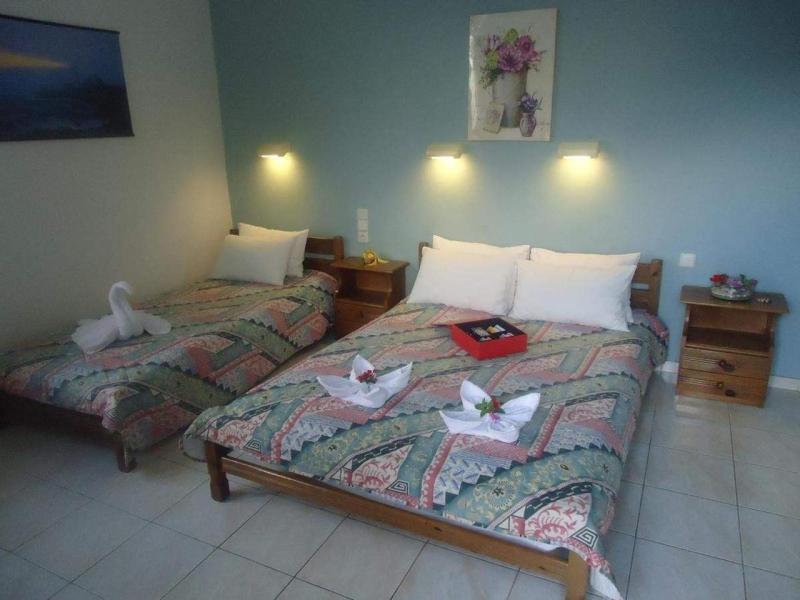 Saloustros Apartments