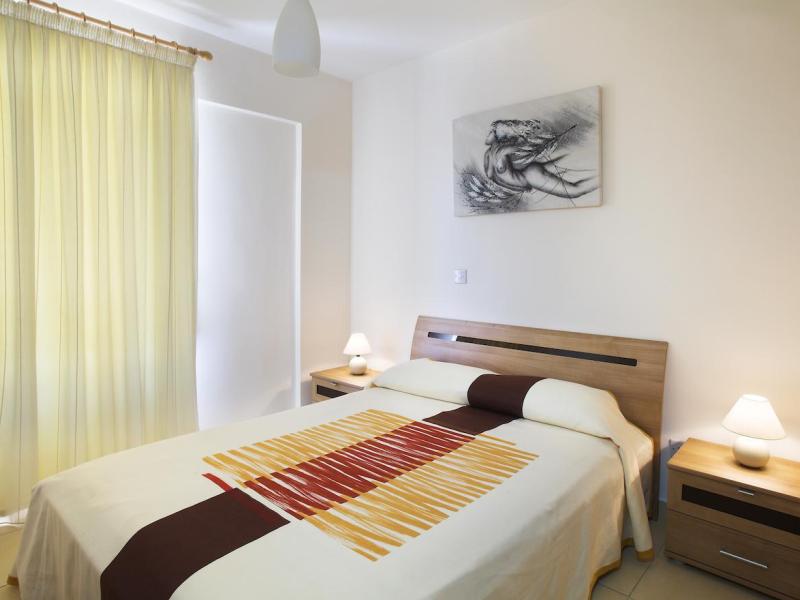 St Nicolas Elegant Residence