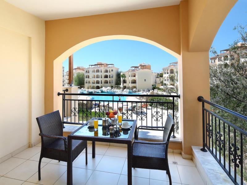 St Nicolas Elegant Residence