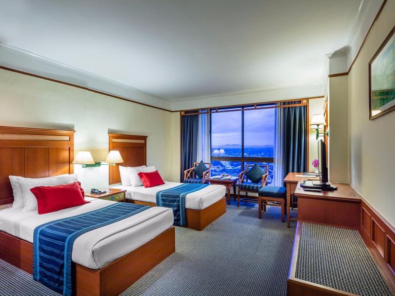 Cholchan Pattaya Resort