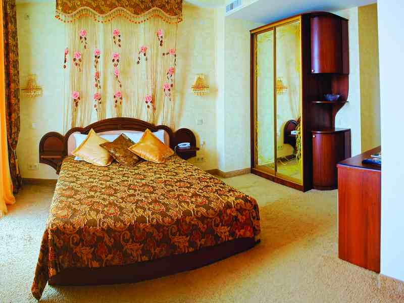 Винтаж отель Новый свет