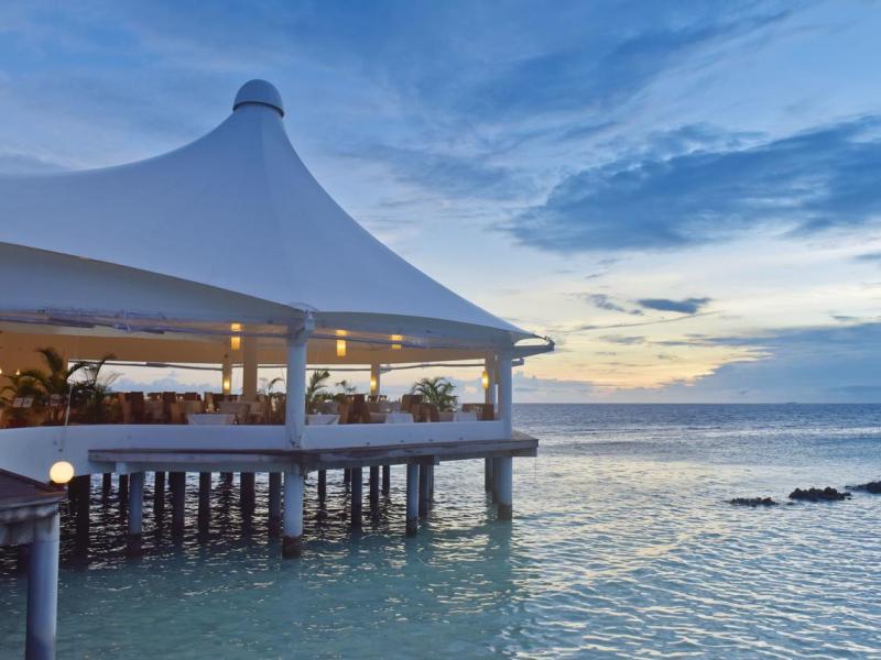 Safari Island Resort & Spa