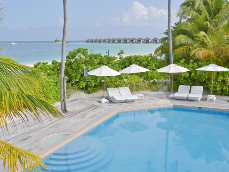 Safari Island Resort & Spa