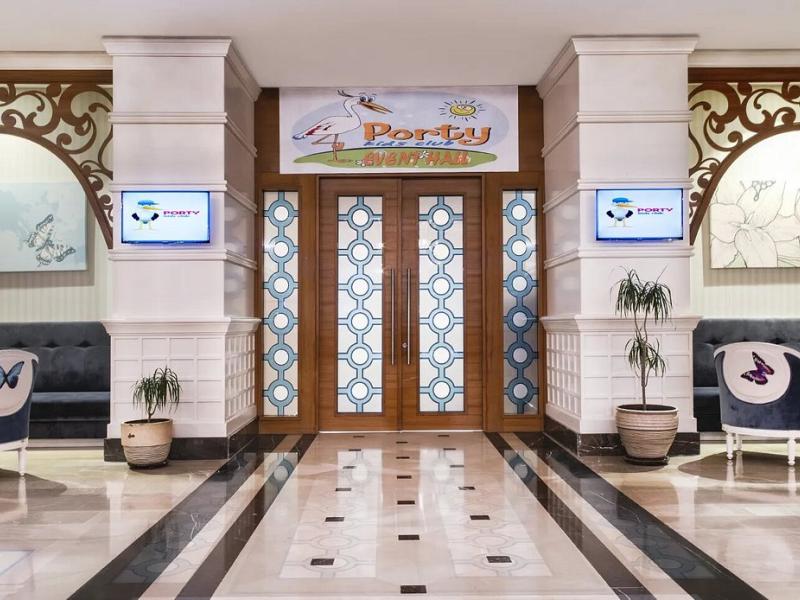 Port Nature Luxury Resort Hotel & Spa