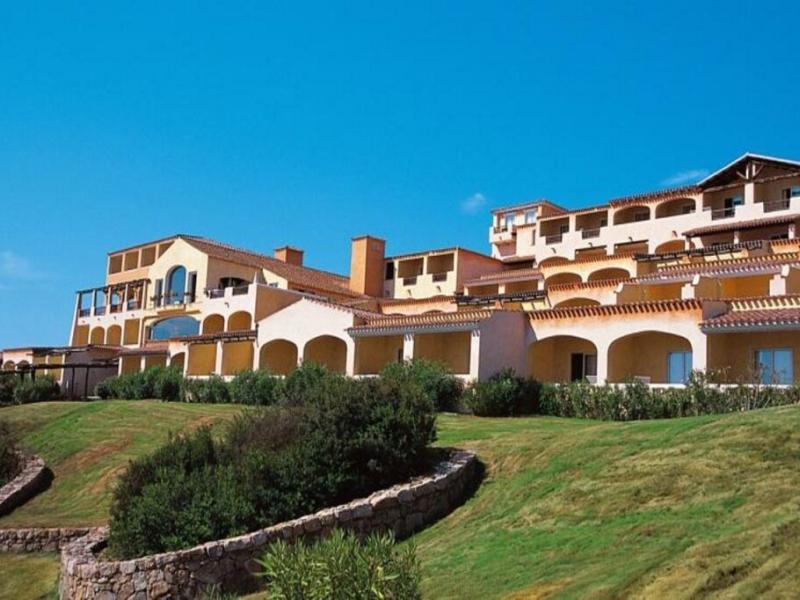 Colonna Village