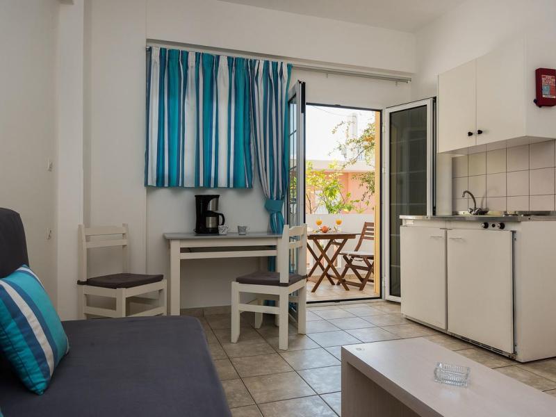 Diamond Apartments and Suites