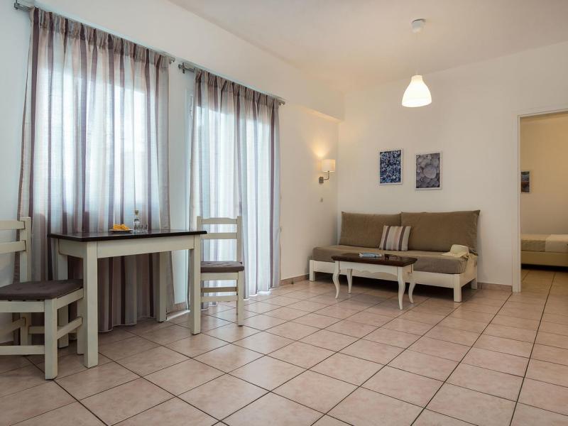 Diamond Apartments and Suites