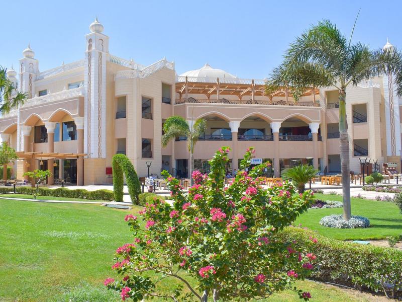 Jasmine Palace Resort & Spa