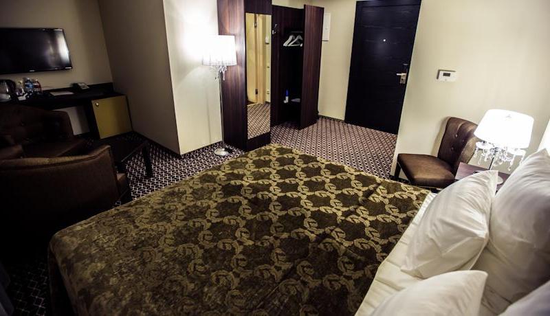 Denart Hotel