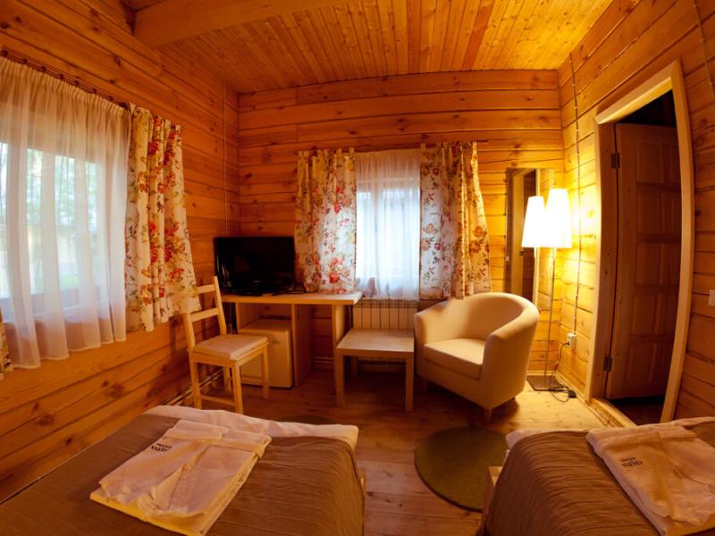 Crona Medical & Spa Hotel