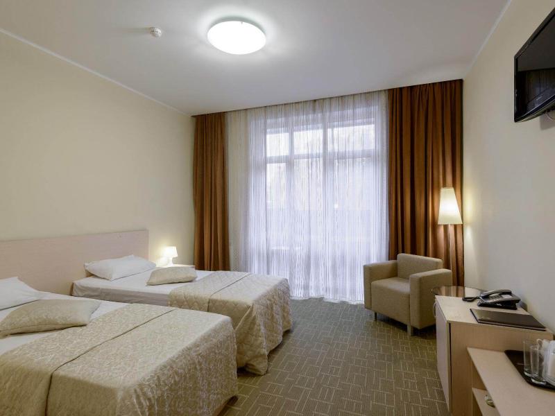 Crona Medical & Spa Hotel