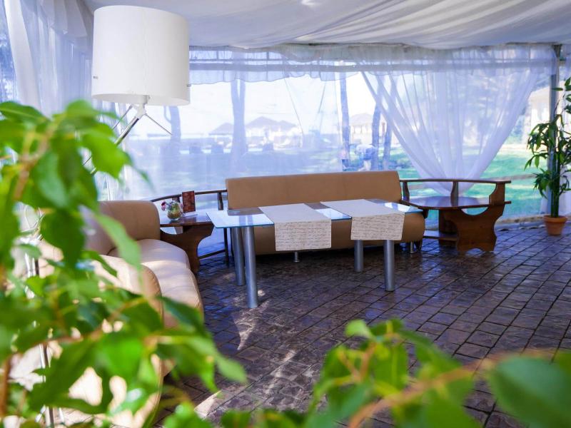Crona Medical & Spa Hotel