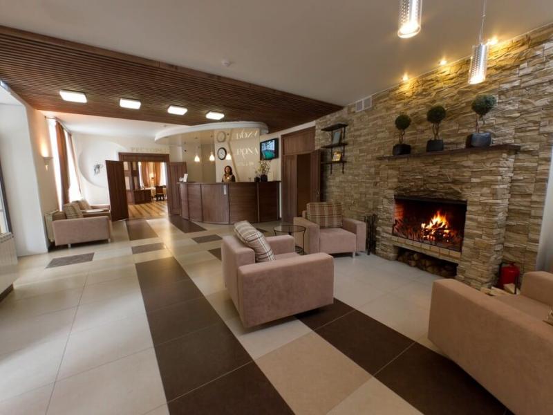 Crona Medical & Spa Hotel