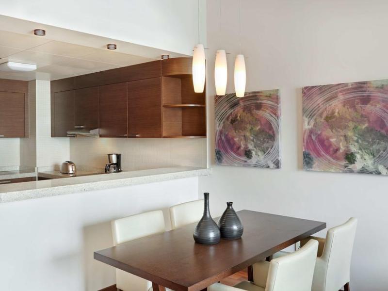 Hyatt Place Dubai Al Rigga