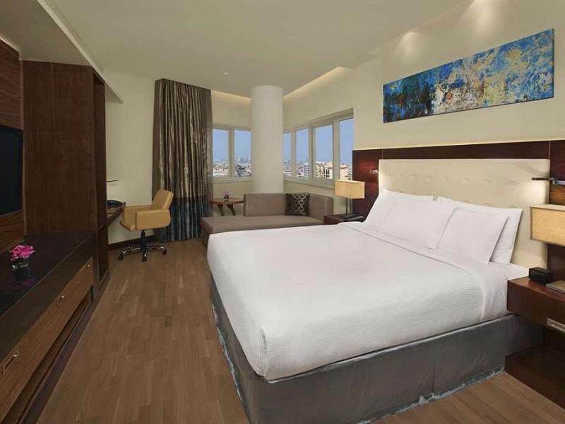 DoubleTree by Hilton Hotel & Residences Dubai – Al Barsha