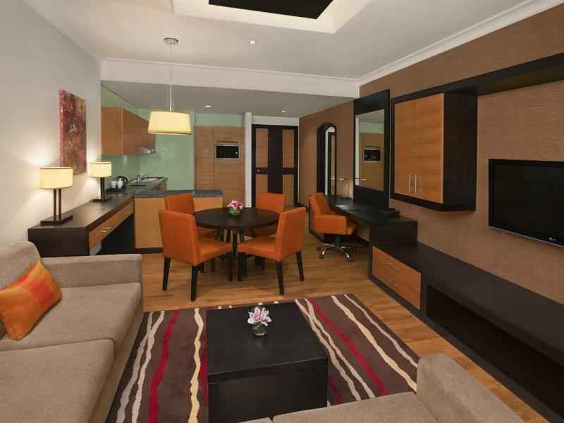 DoubleTree by Hilton Hotel & Residences Dubai – Al Barsha