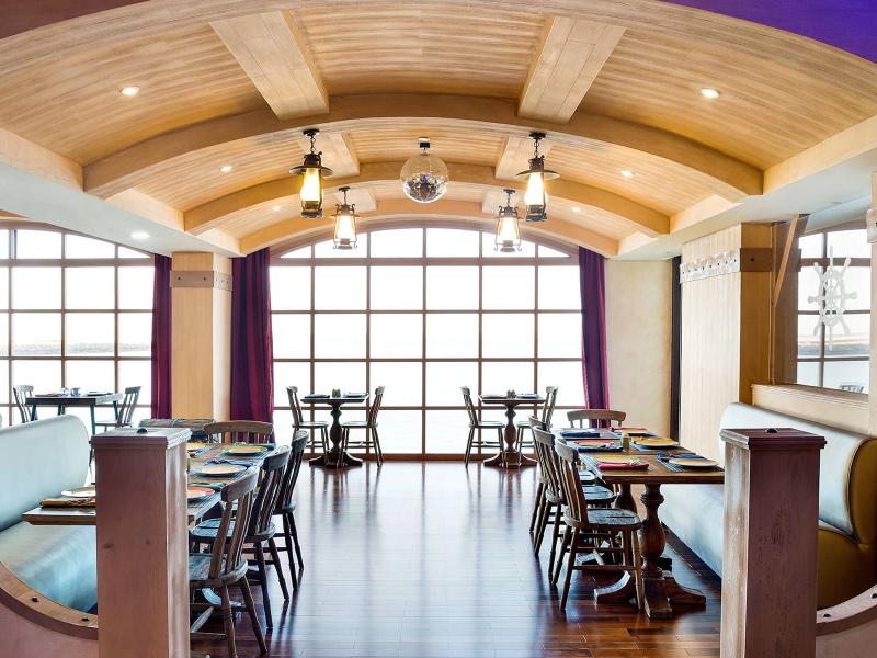 Pullman Resort Al Marjan Island