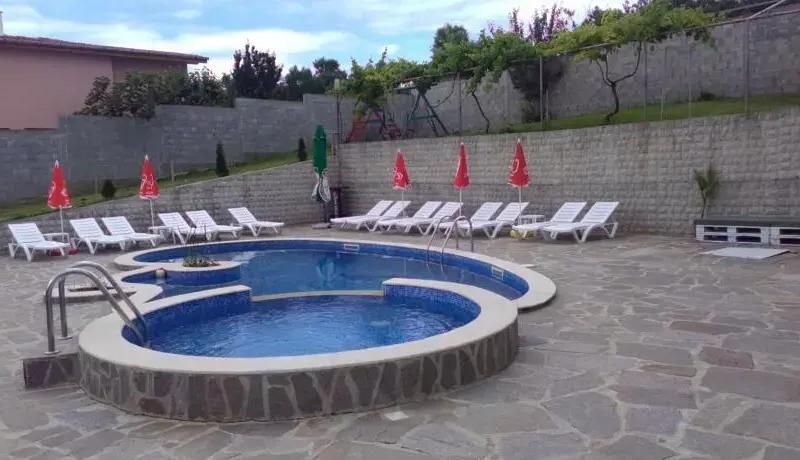 Relax Guest House