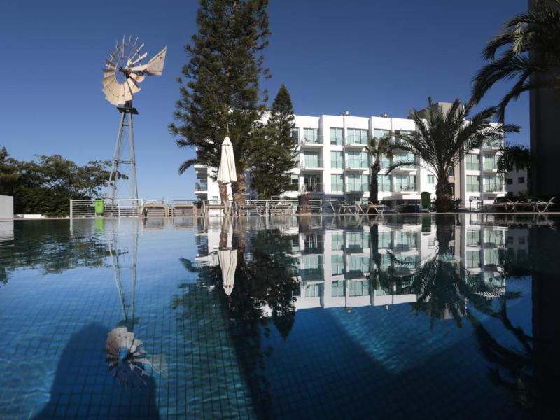 Coralli Spa Resort & Residence