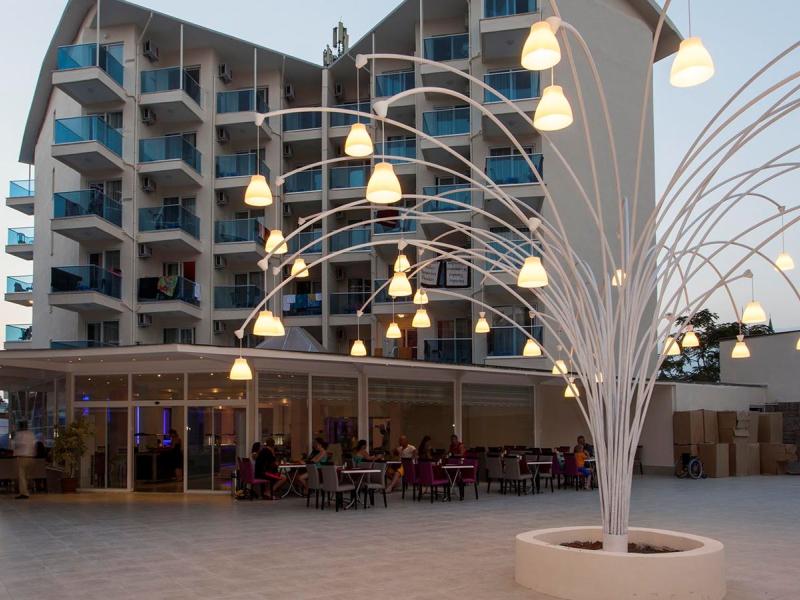 Infinity Beach Hotel