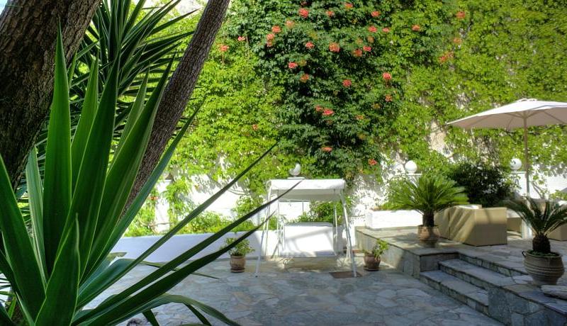 Hotel Benitses Arches