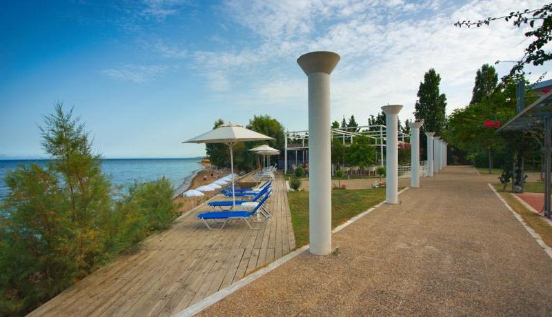 Logga Beach Hotel