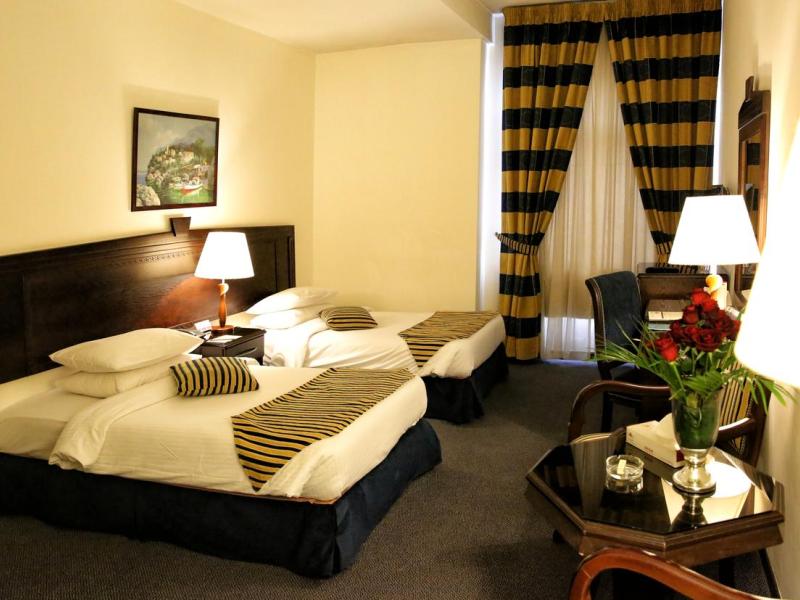 Al Fanar Palace Hotel