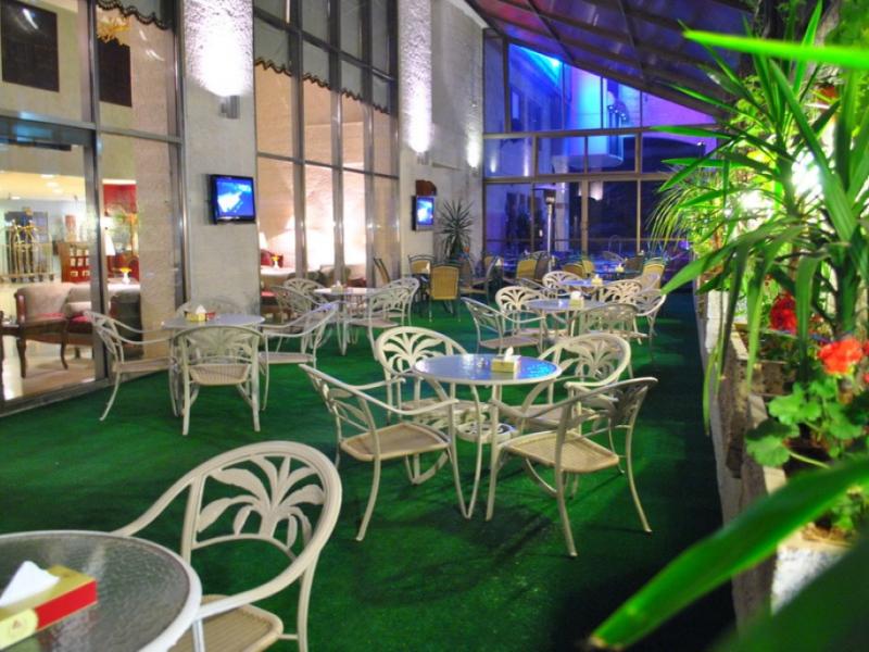 Al Fanar Palace Hotel