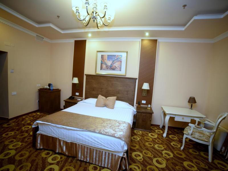 Imperial Palace Hotel