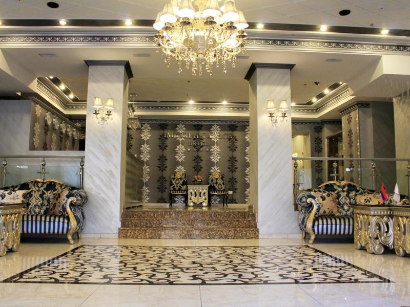 Imperial Palace Hotel