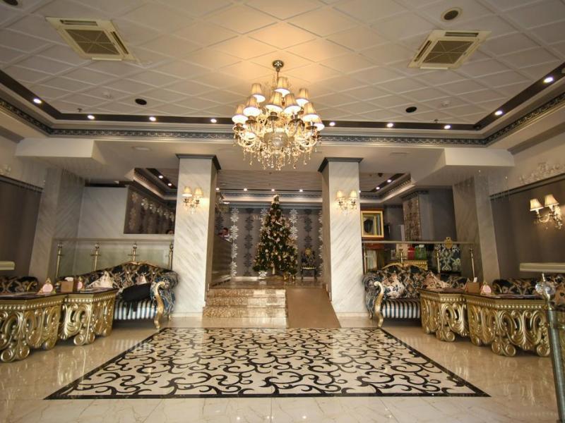 Imperial Palace Hotel