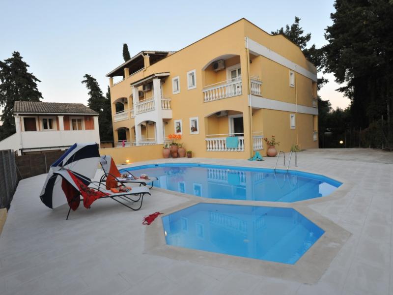 Saint Spiridon Hotel