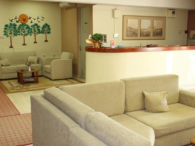 Allegro Hotel