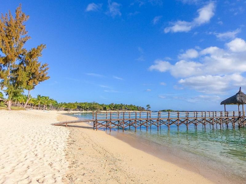 Shanti Maurice Resort & Spa