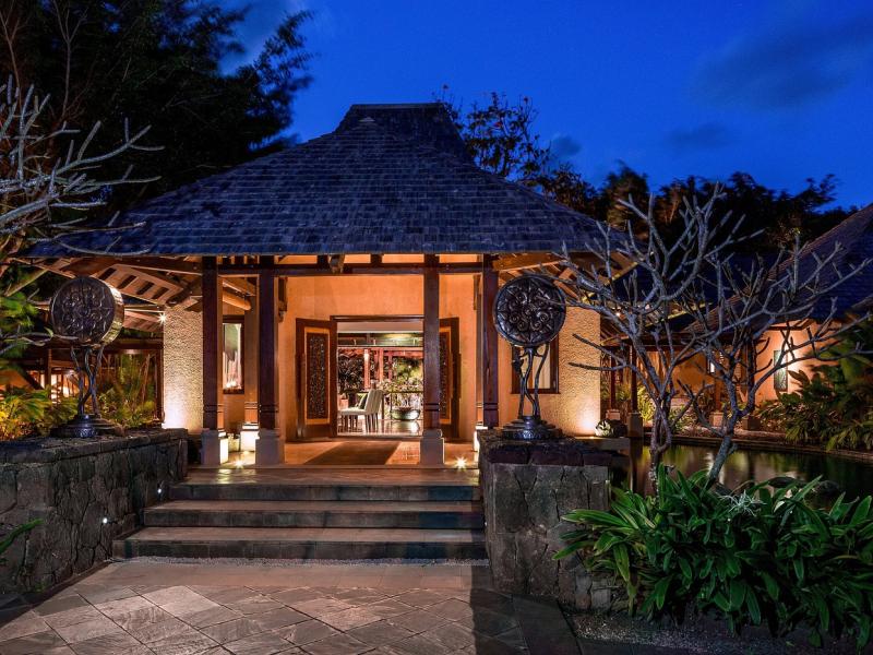 Shanti Maurice Resort & Spa