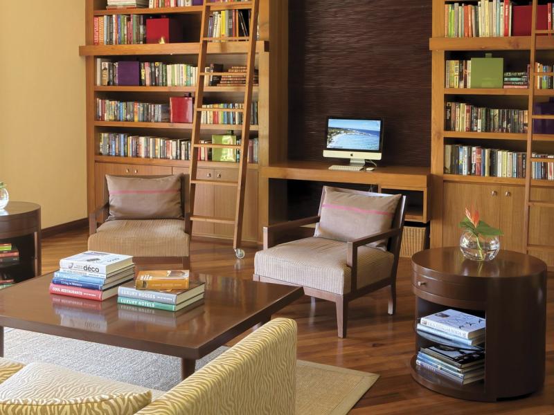 Shanti Maurice Resort & Spa