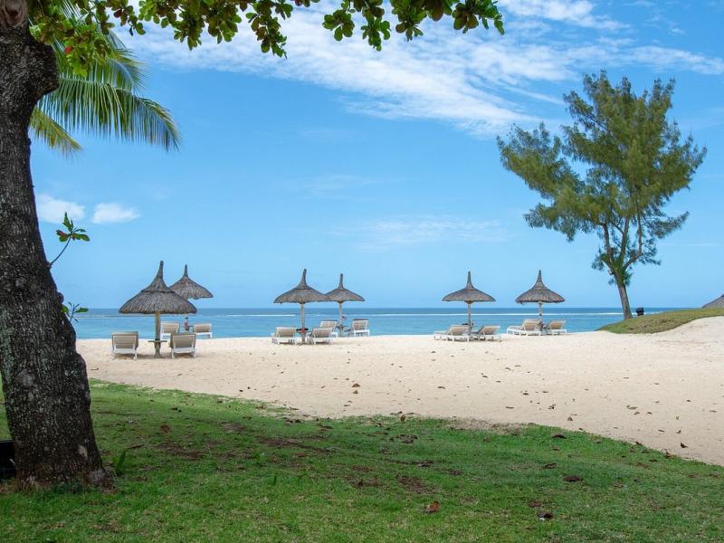 Shanti Maurice Resort & Spa