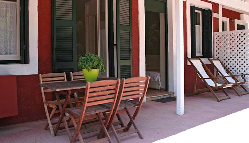 Zefiros Traditional Hotel