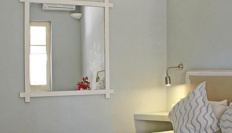 Zefiros Traditional Hotel