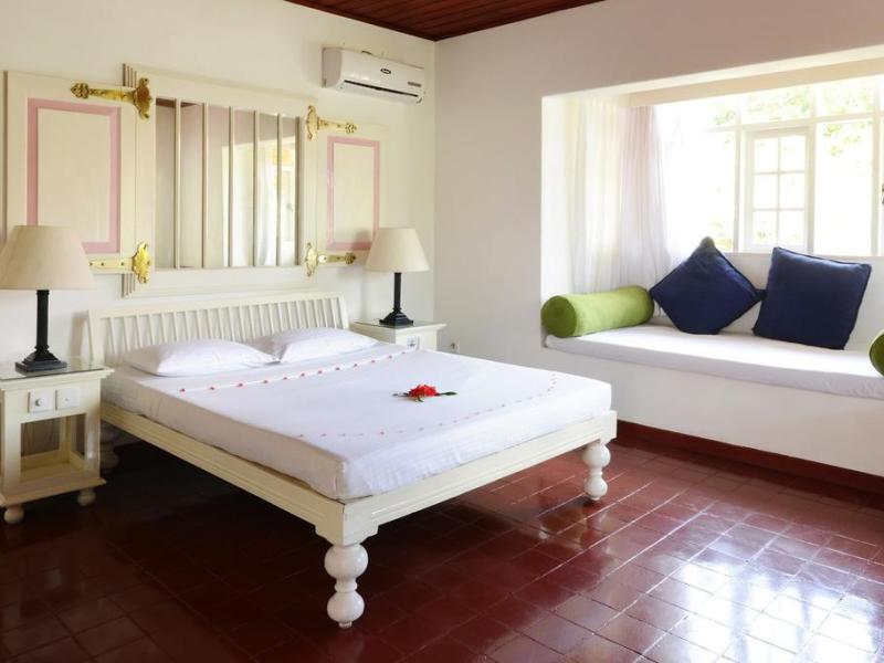 Hotel Warahena Walauwa