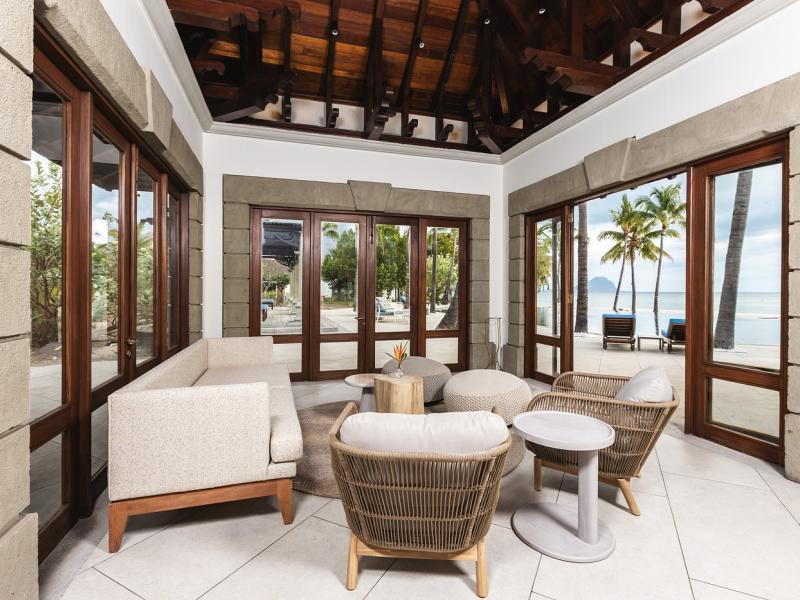 Maradiva Villas Resort & Spa