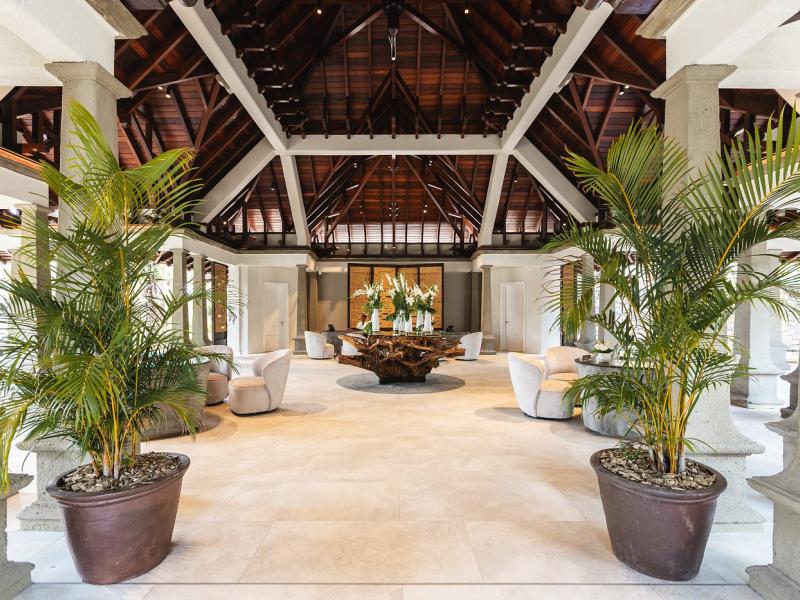 Maradiva Villas Resort & Spa