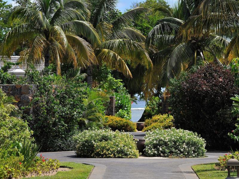 Maradiva Villas Resort & Spa