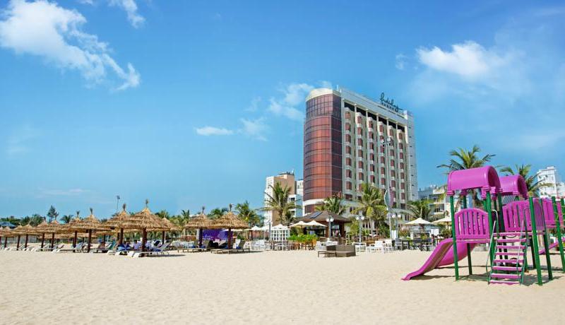 Holiday Beach Danang Hotel & Resort
