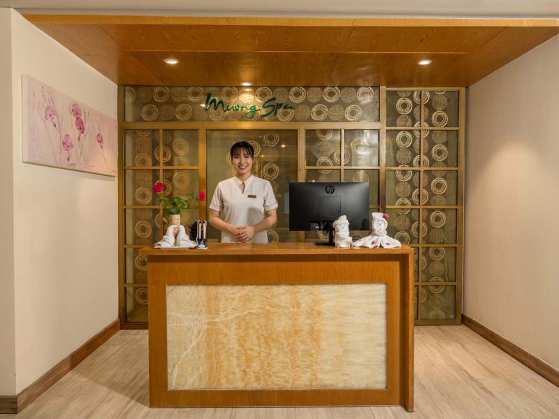Holiday Beach Danang Hotel & Resort