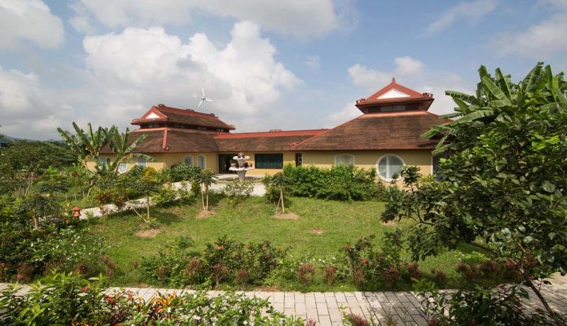 Hue Riverside Boutique Resort & Spa