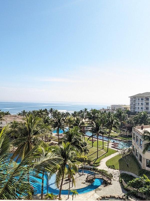 Olalani Resort & Condotel