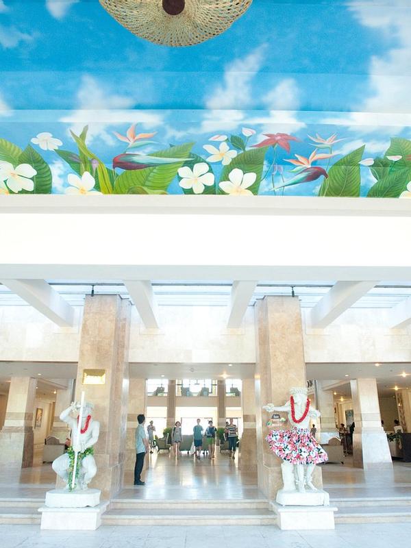 Olalani Resort & Condotel