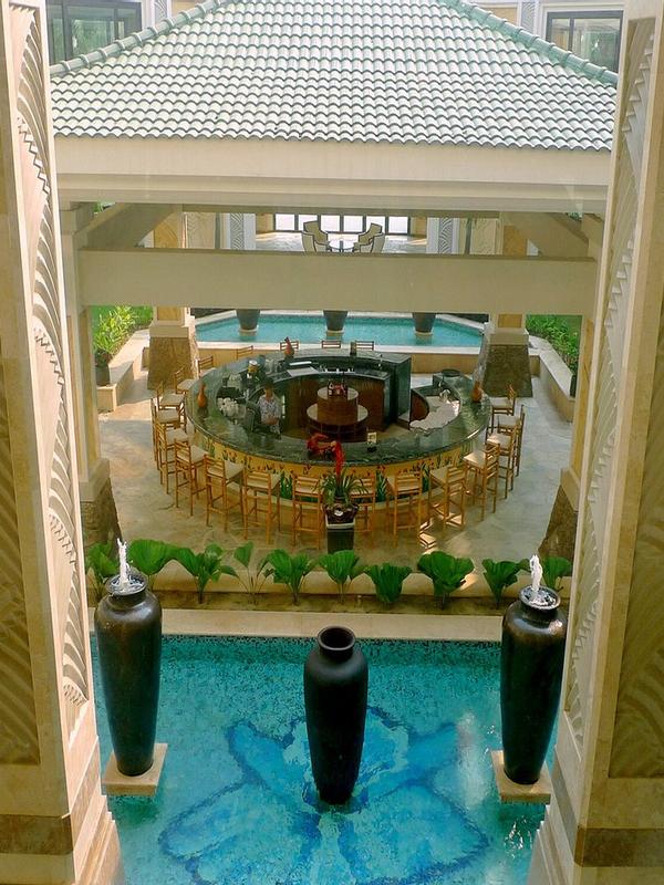 Olalani Resort & Condotel
